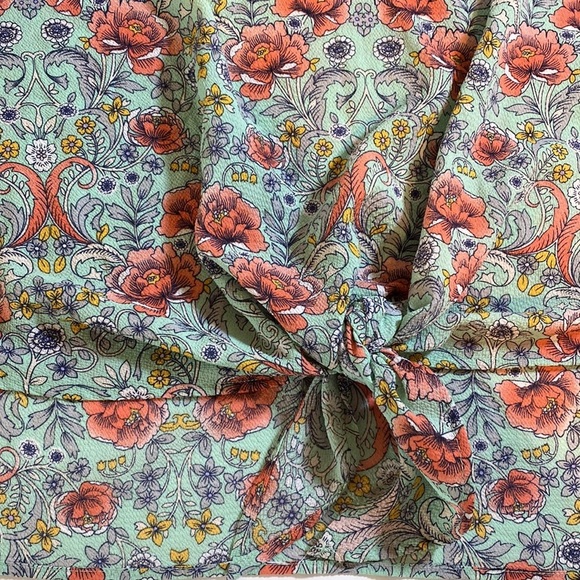 Label by Rachel Rachel Roy Sleeveless Floral Top with Front Tie at Waist Size M - Picture 6 of 9